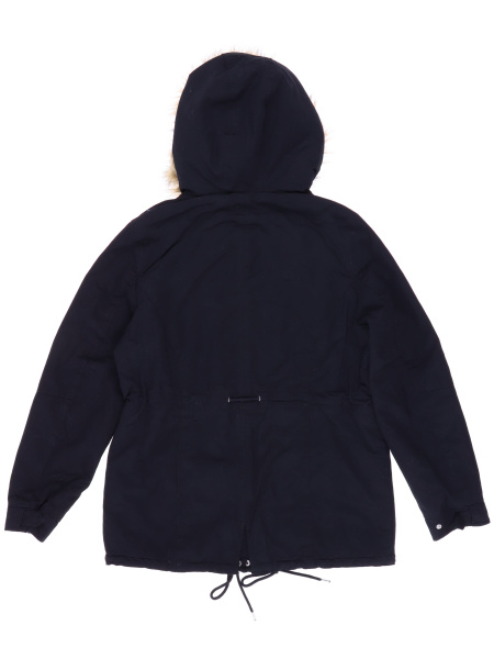 3102 (3) H&M